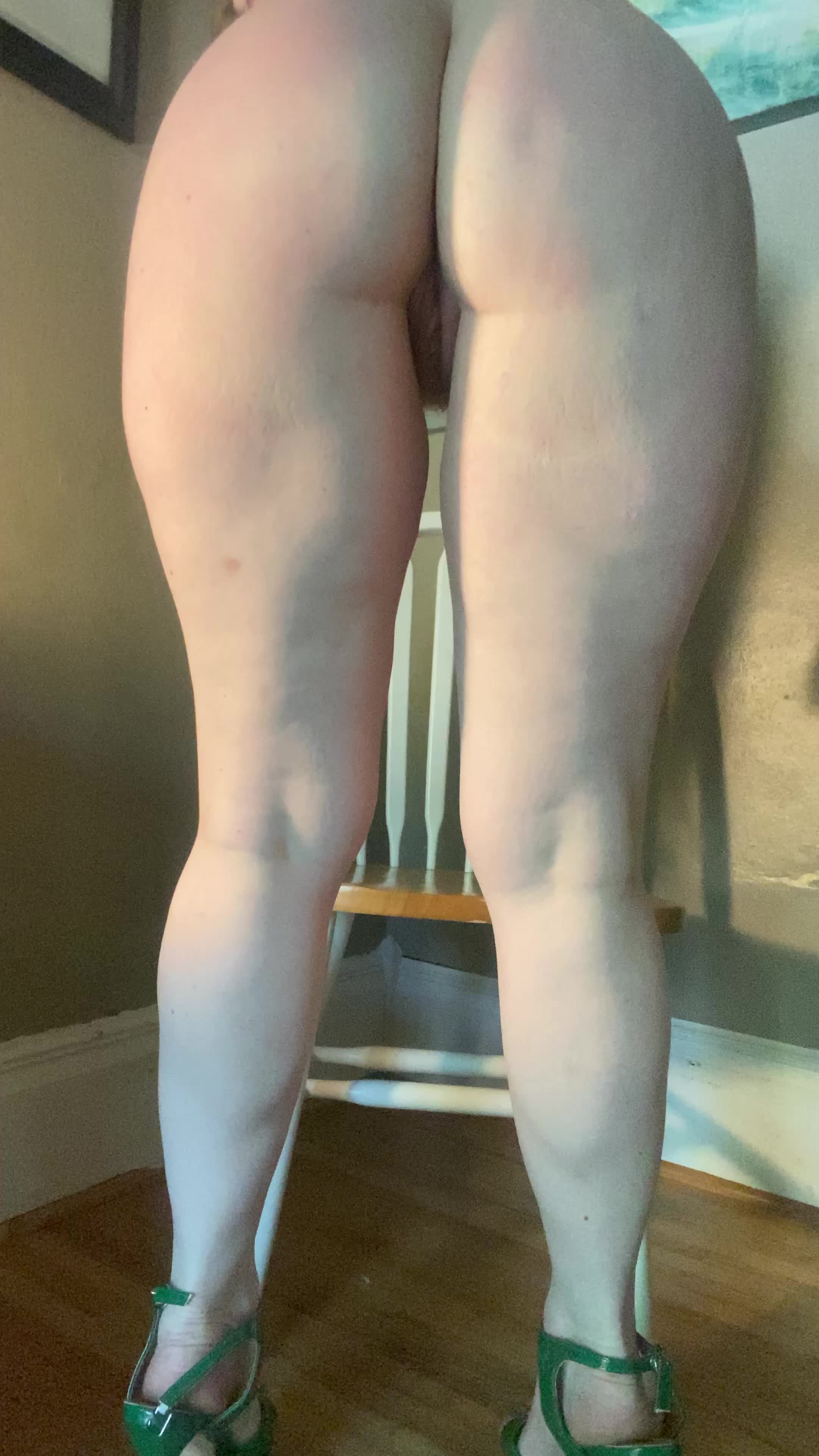 My big pale booty😜