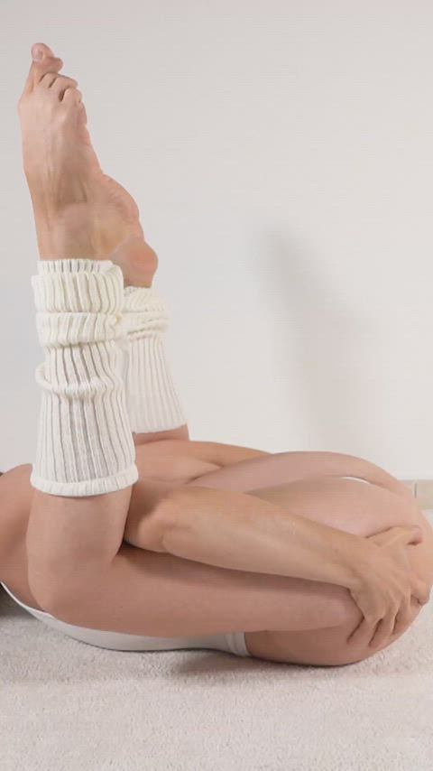 Open hips happy hips