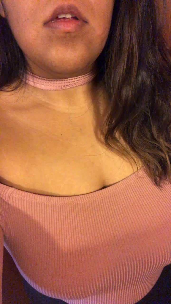 Anybody else all dressed up with nowhere to go on a friday night? 🙃