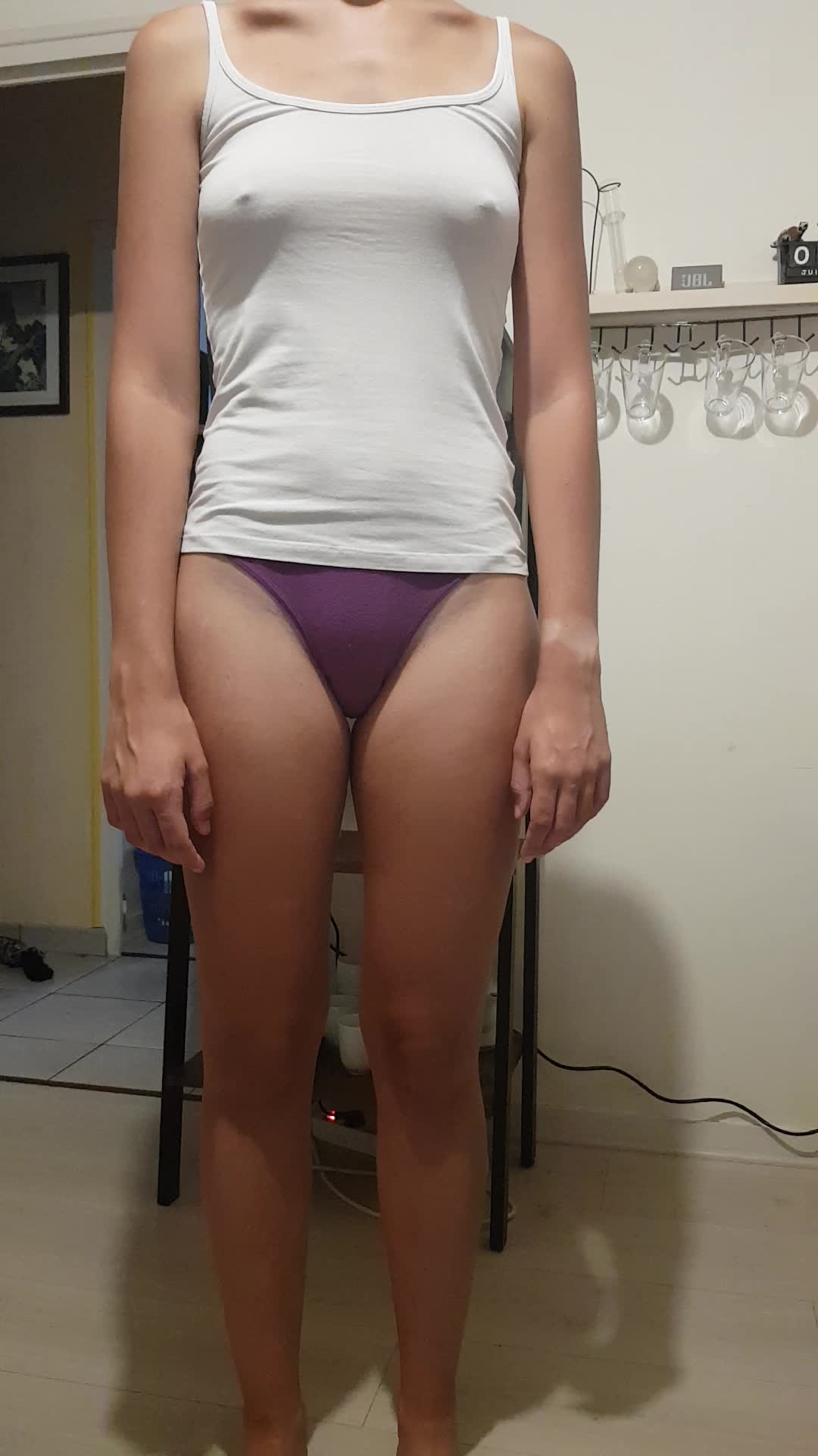 F18, 62kg, 180cm, Trying a normalnude gif ? You've all been so nice to me, I wanted to be original for you :] Please ignore the little dance at the end, i can't help it when there's music in the background. ;]