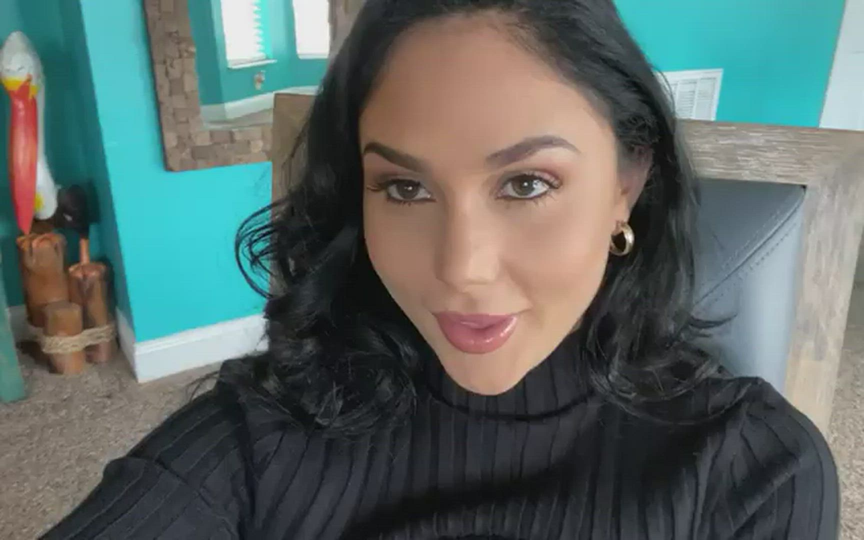 I find her so irresistible