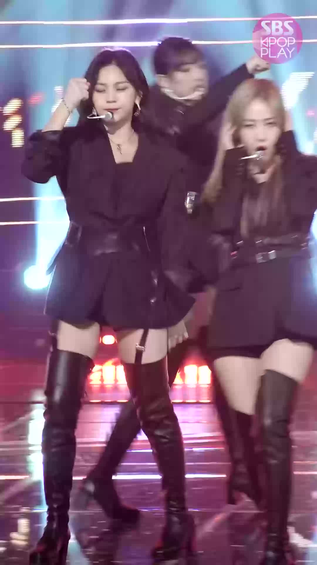 Gfriend Umji in her BDSM outfit!