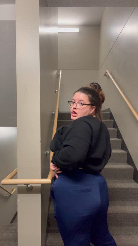 POV: ur nurse takes you to the stairwell, you fucking her there?