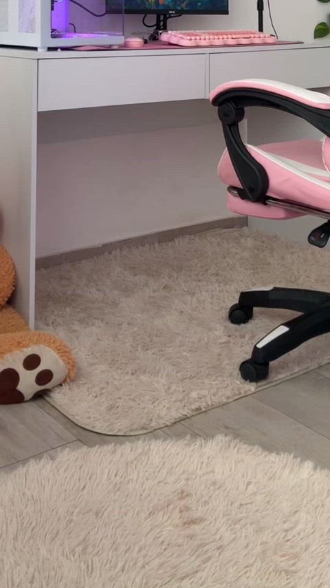 your fav cute college girl