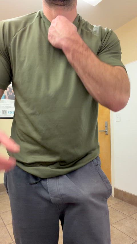 Workout complete, let’s hit the showers?? (35) straight