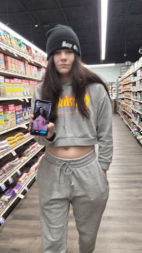 It's always fun to show what people dont know about me while im out and about