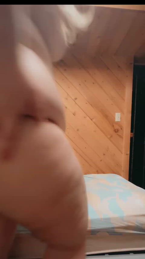 Wanna play with my fat ass?