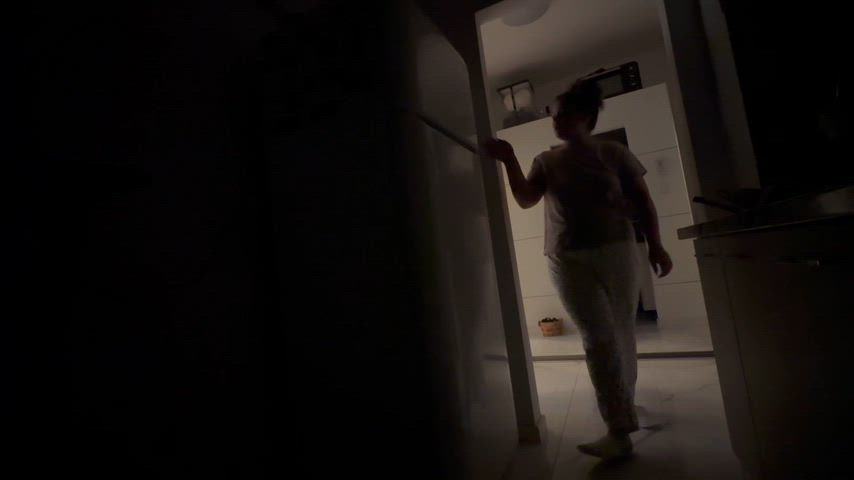 cold fridge, warm farts ๐จ๐