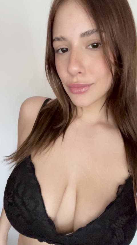 I love showing my big tits