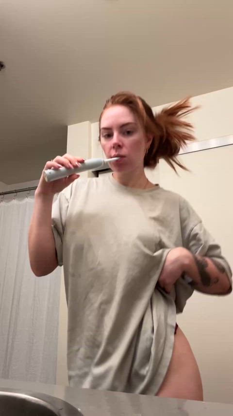 R4 is red, R2 is blue. If I was the Force, I’d be with you.