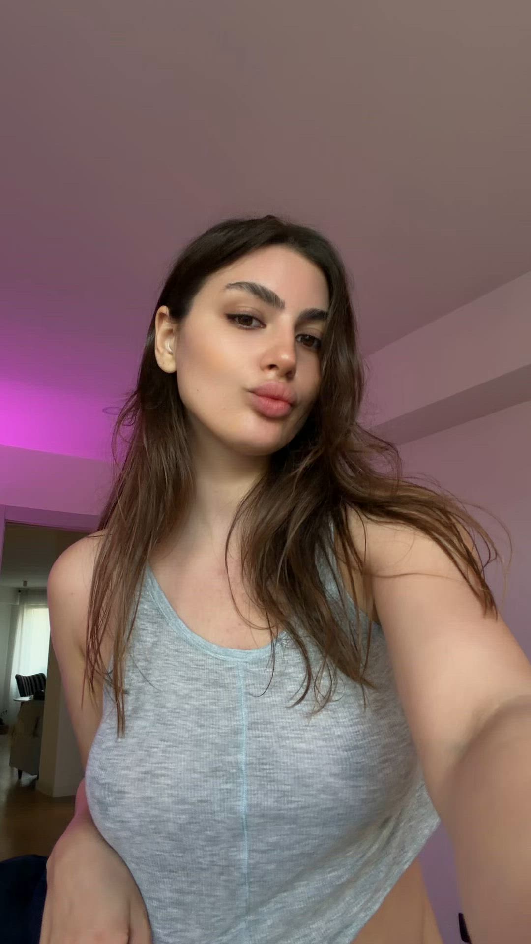 Amateur, Boobs, Bouncing, Bouncing Tits, Brunette, Cute