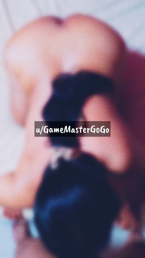 Taking care of his boner before he leaves home for work😛💦