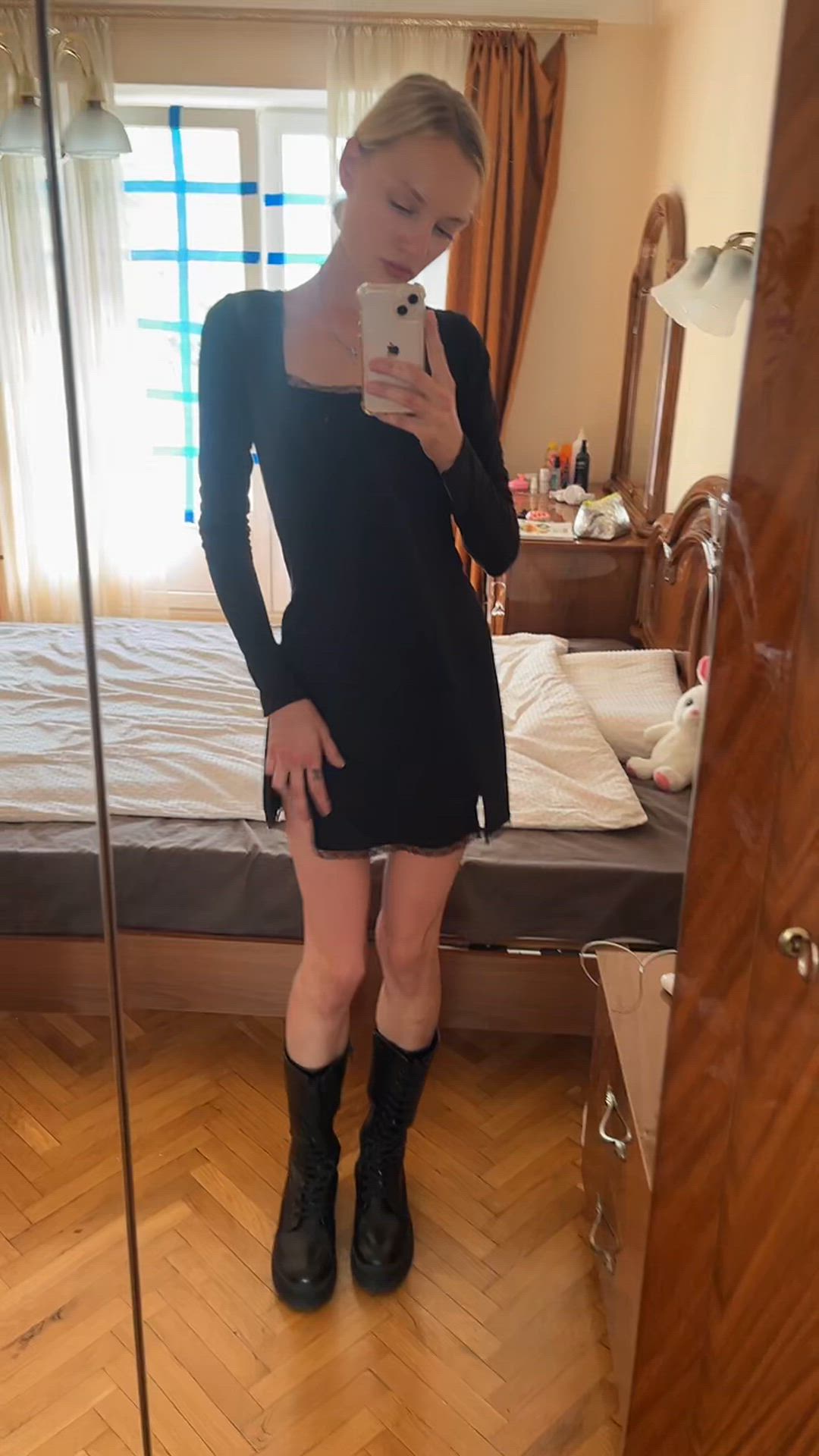 Oops, I think I forgot to put on panties