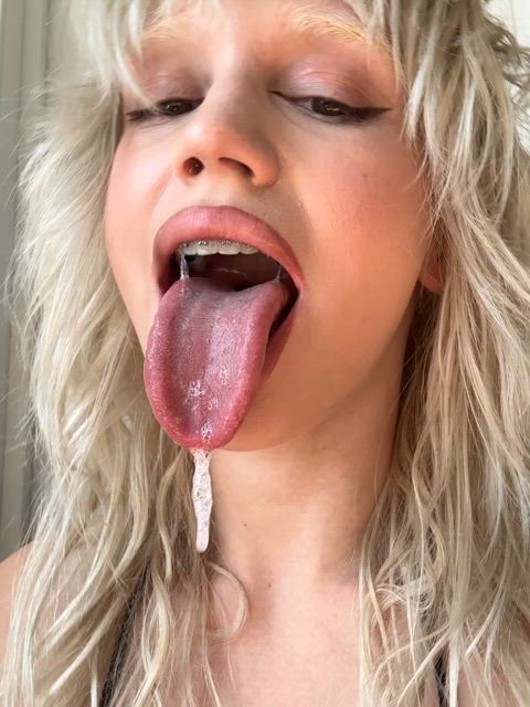 My mouth is dying to taste you