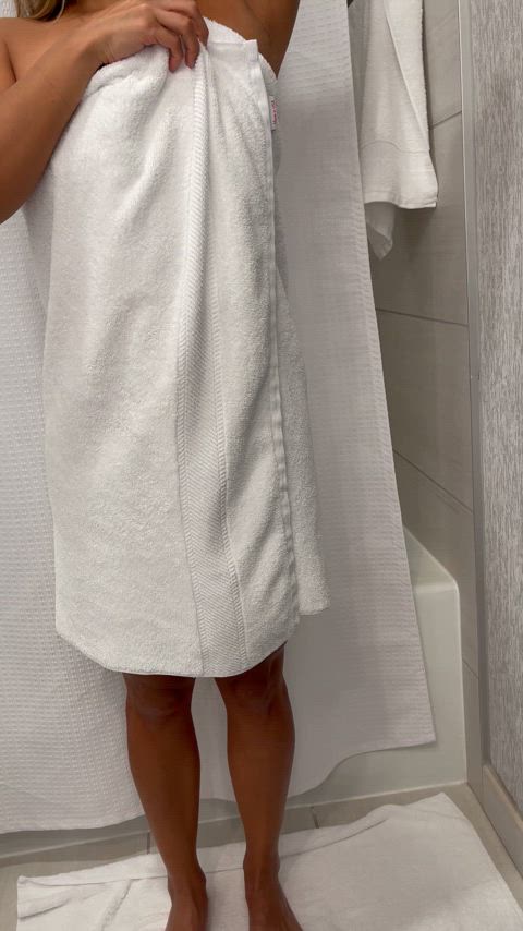 Would you fuck a 37 year old MILF