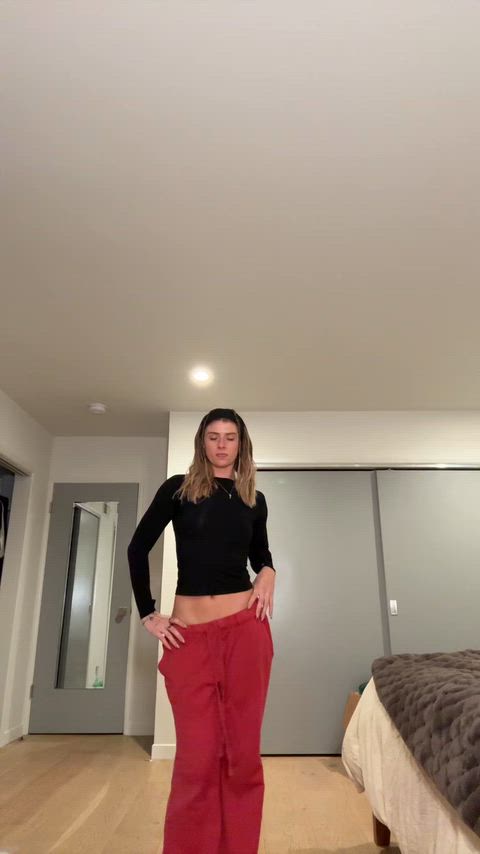 Freeze - TikTok November 2025