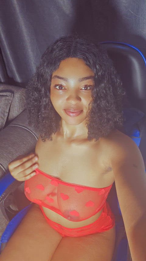 Sexy petite ebony Goddess