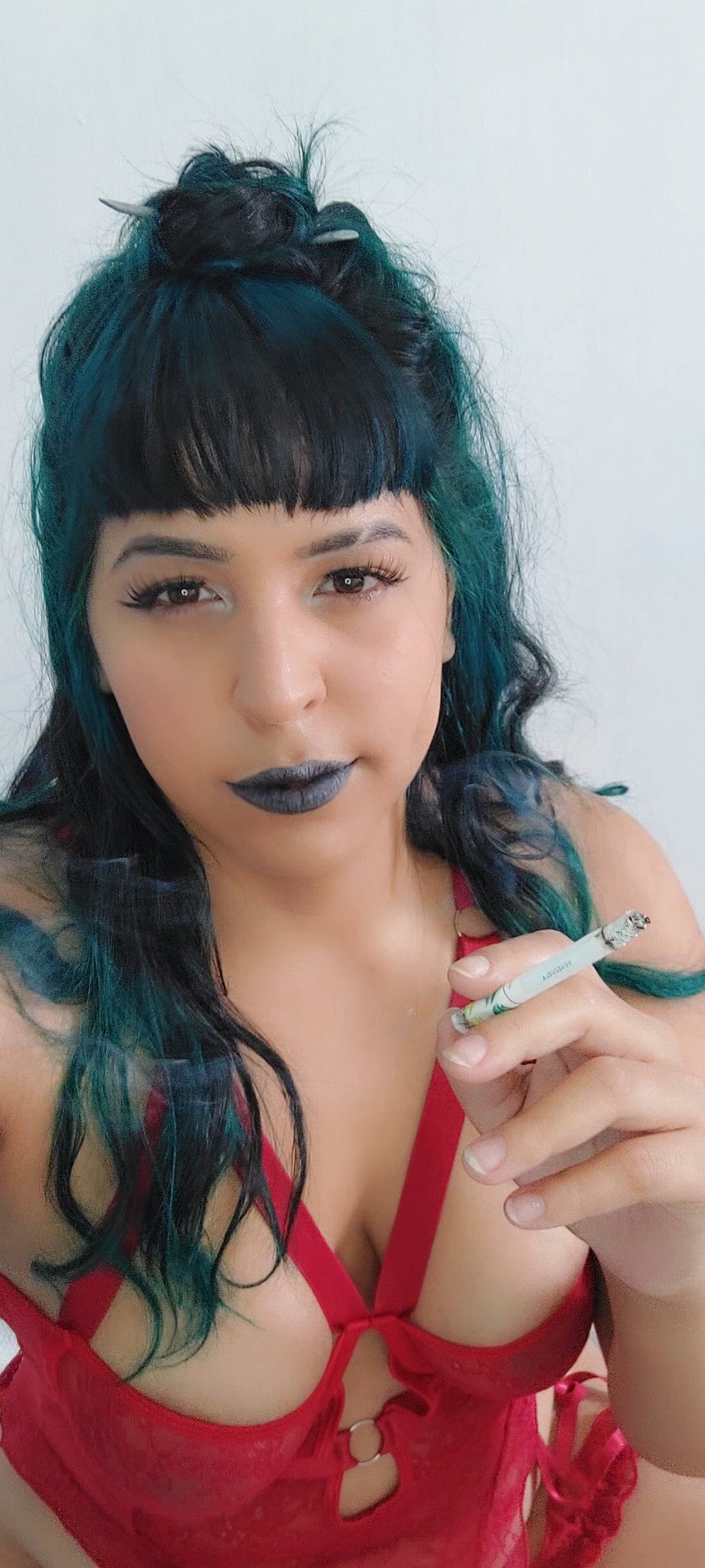 Goth, Latina, OnlyFans, Smoking, goth-girls, latinas