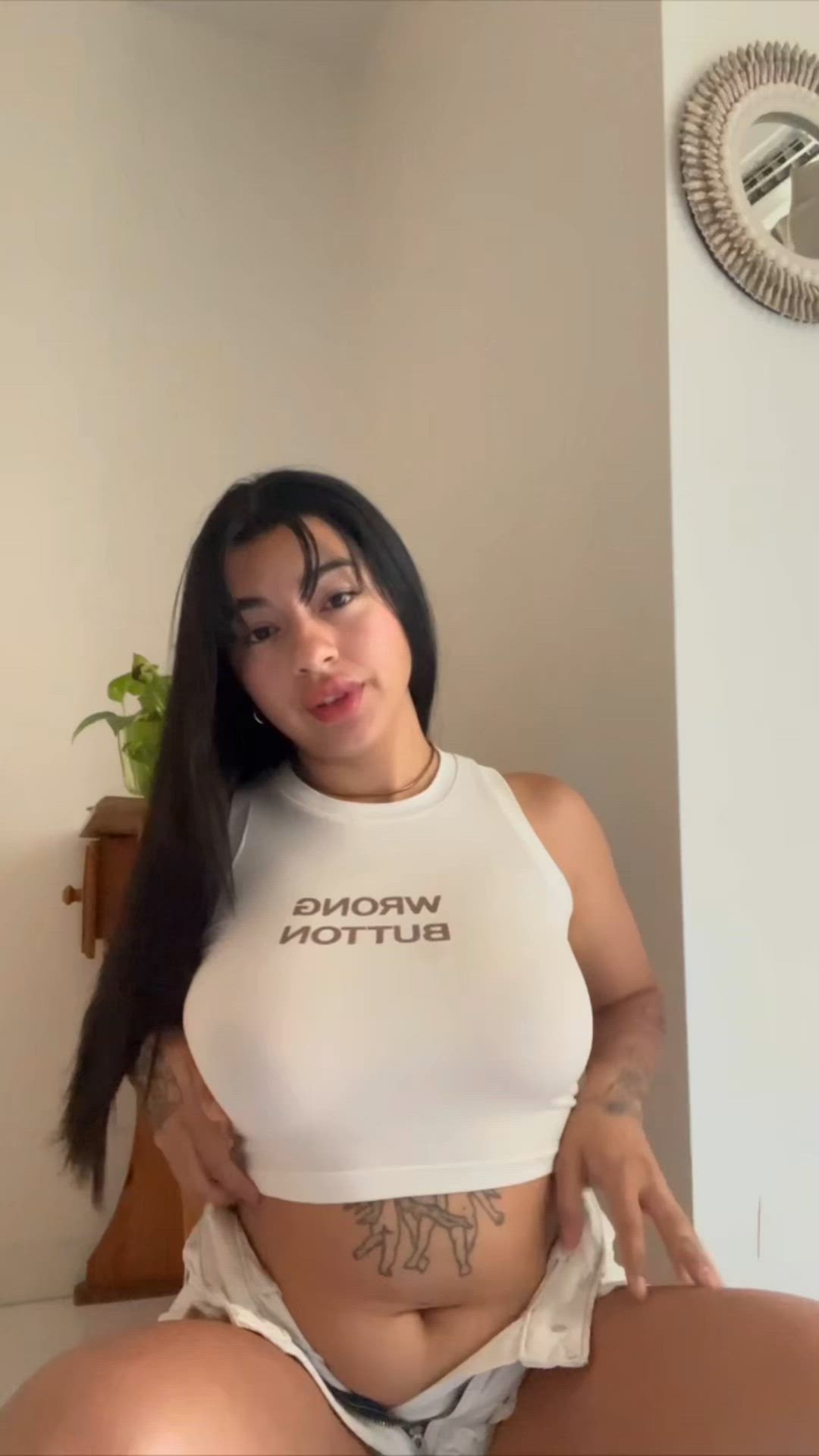 GIF thumbnail
