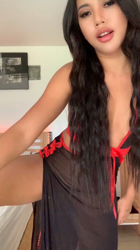 Am I the kind of trouble you'd never regret?