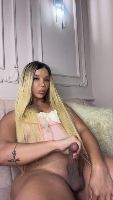 Wanna be the reason I cum so hard it hits my tits?