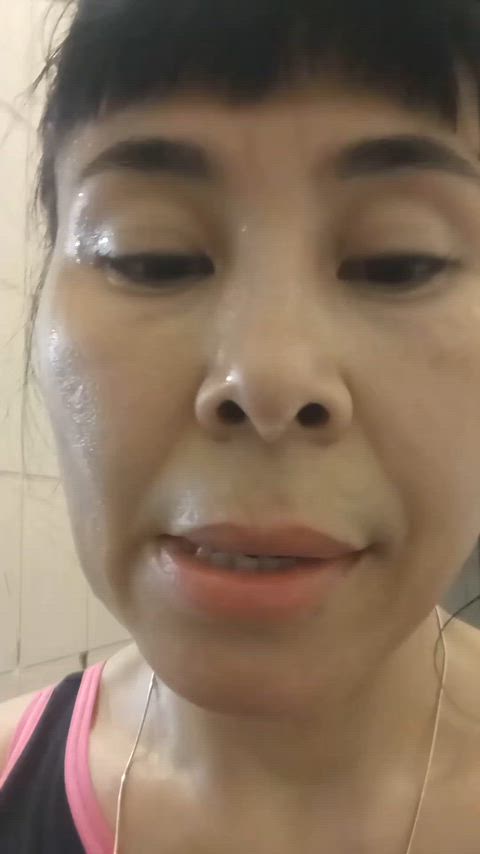 I love being this sweaty after a workout ❄️🚴‍♀️