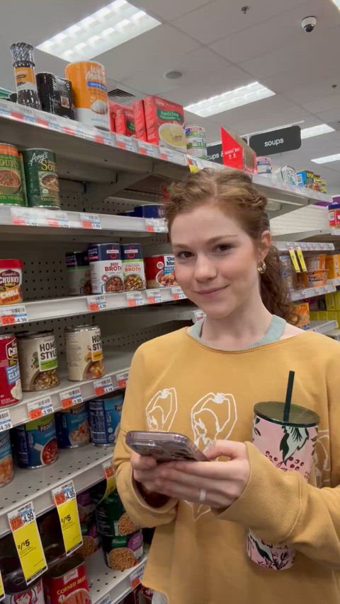 I love sharing snacks with friends 😉😉