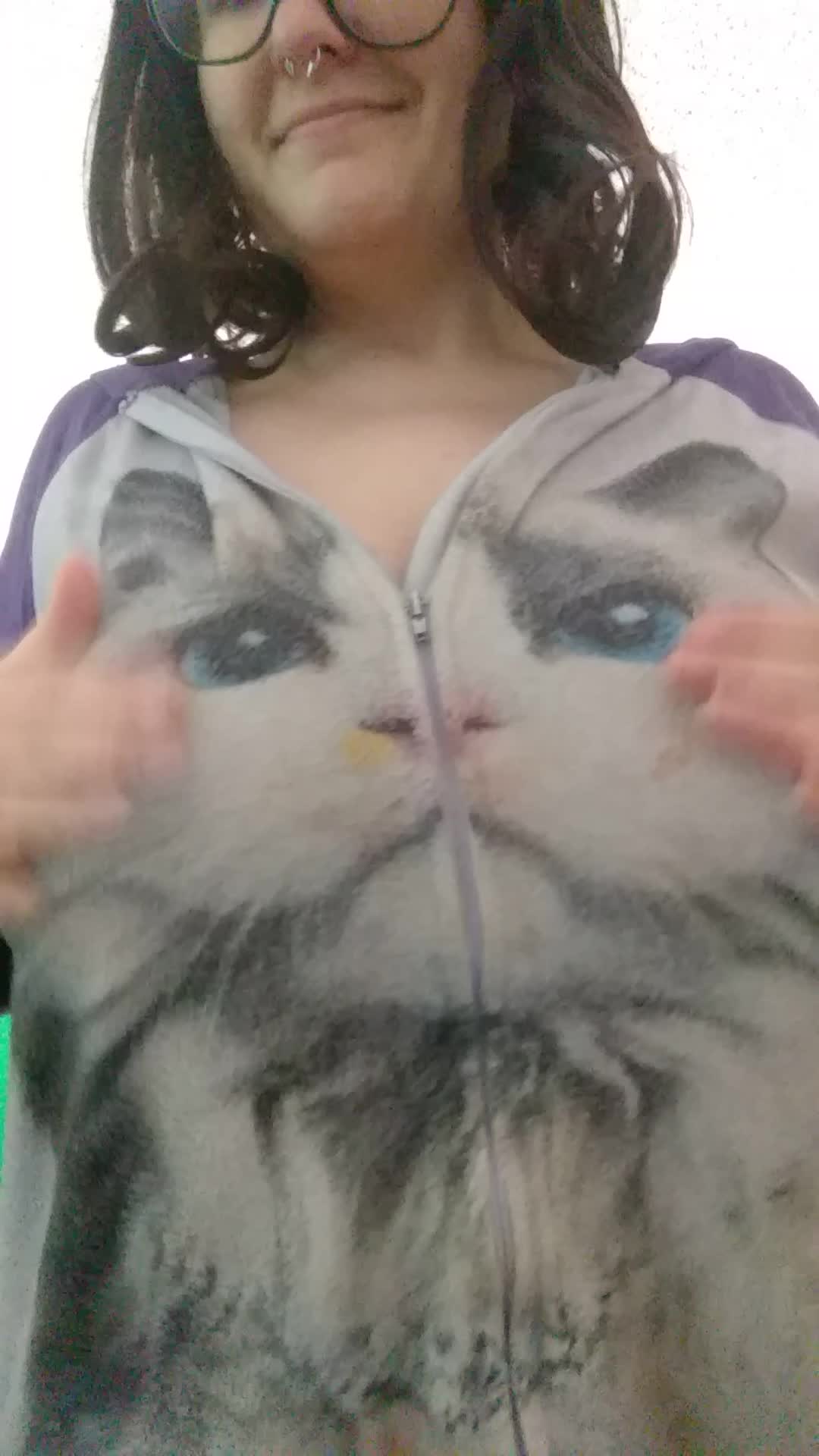 Do you want to pet my 😸? s, + Instant s! + friendly 💗