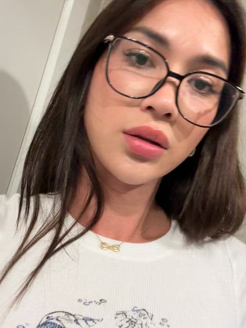 dicks somehow really just appear hotter on chicks