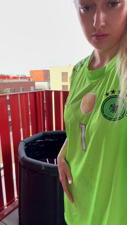 This feels way too good