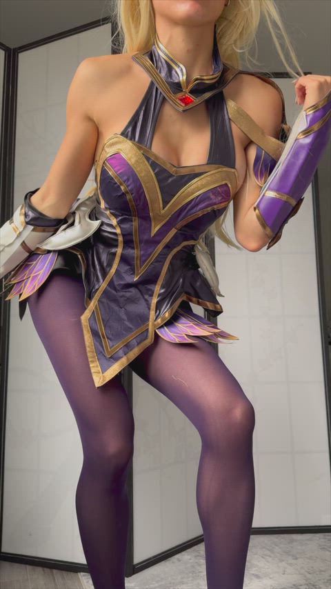 Coven Ahri cosplay (PeachyAznGirly)