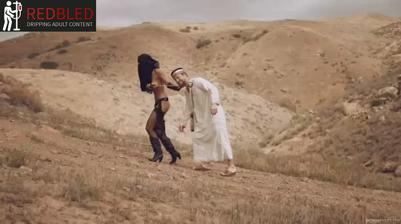 Amateur Karmen Bella Outdoor Porn GIF by redbledcom