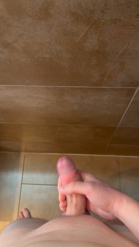 Anyone wanna lick the wall clean?