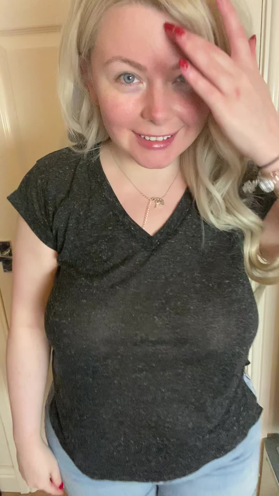 No make up titty drop 💖