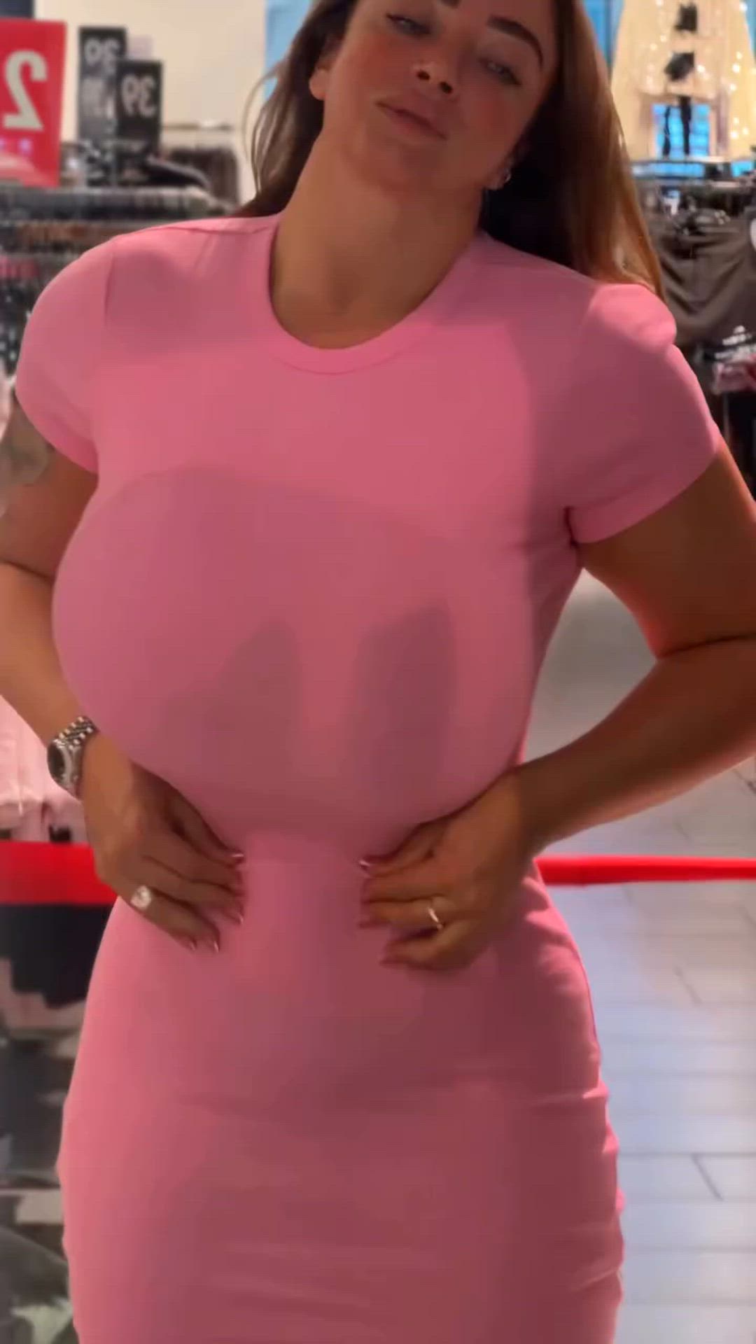 Dress check