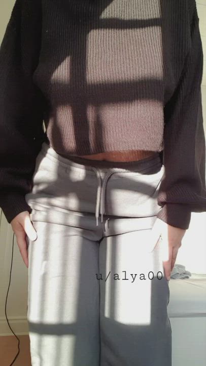 Brunette Teen Wet Pussy Porn GIF by alya00