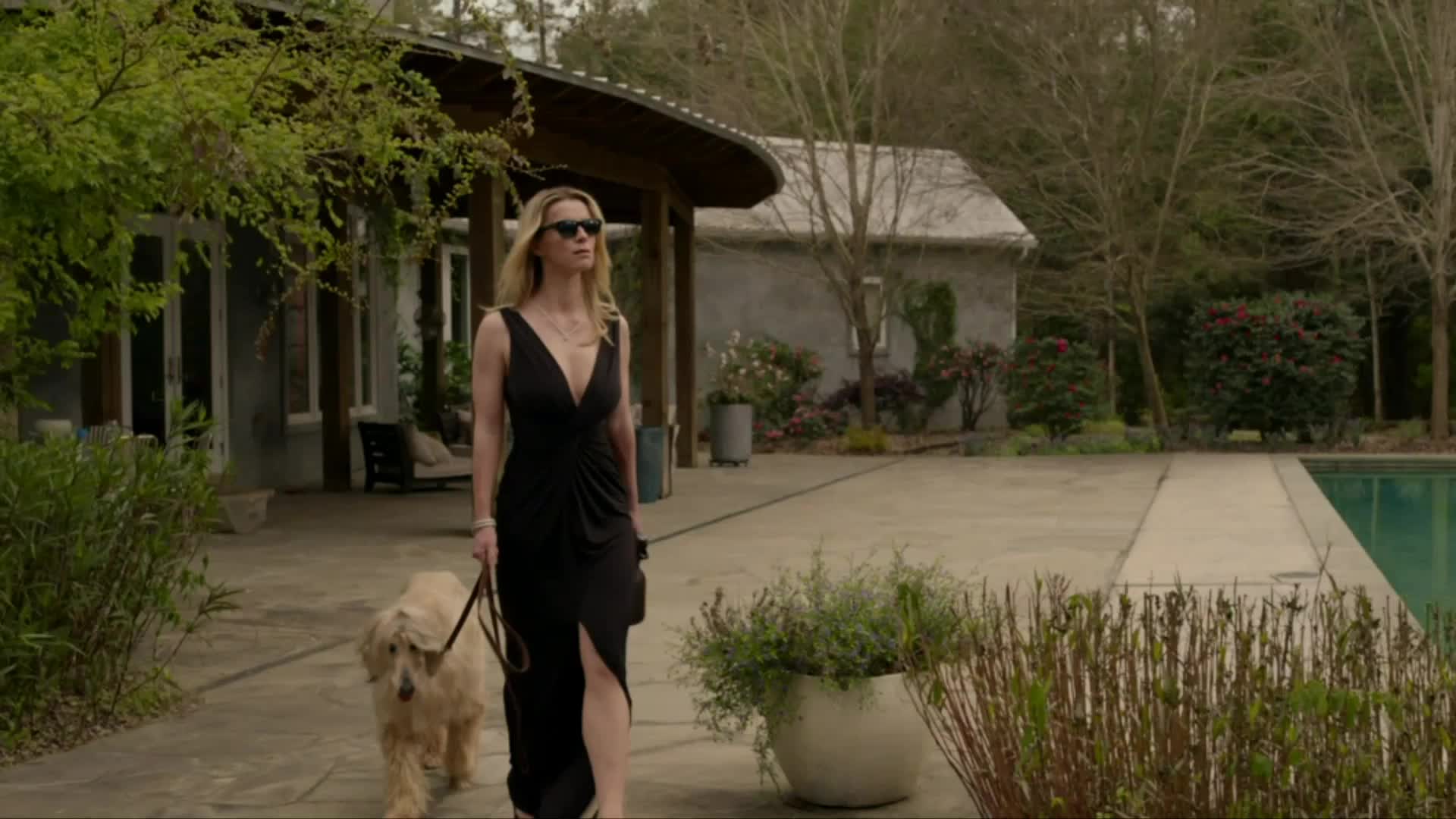 Betty Gilpin - The Hunt