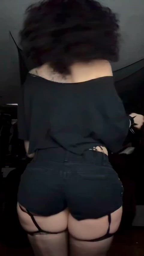 19honeysuckle 24/7 Alt Big Tits Bouncing Tits Curvy Goth cumslut milfnhoney urfavgothxx Porn GIF by temptedtigerxx