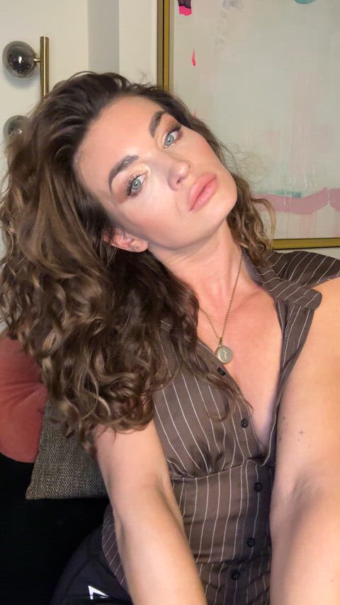 Just a regular 37yo mom making you stare a little too long