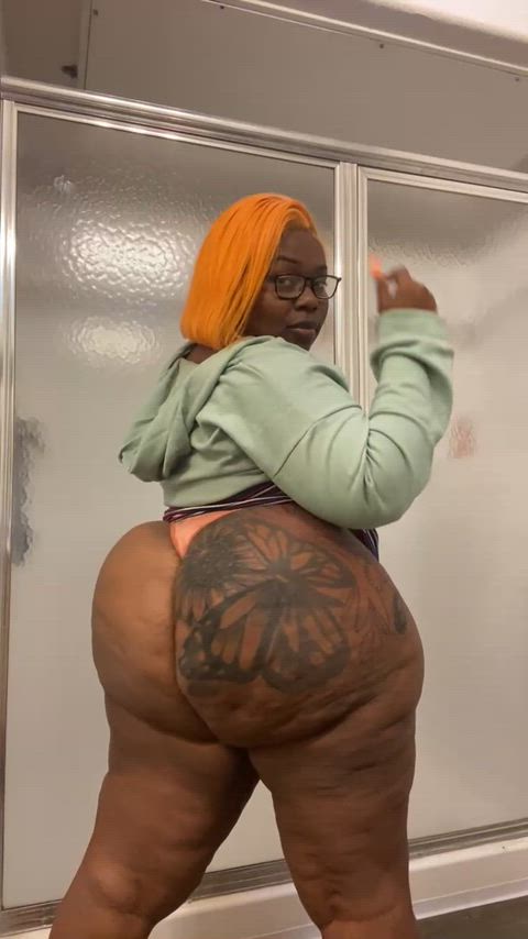 mega yams