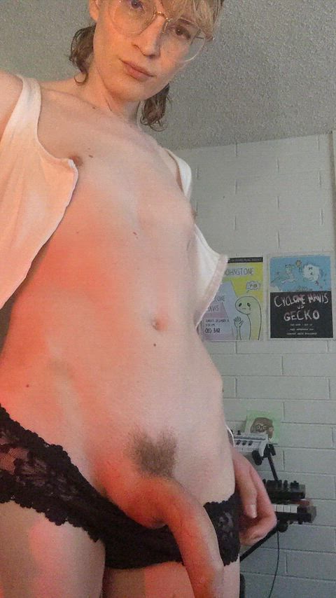 do you like watching my girldick bounce? 🥺💖