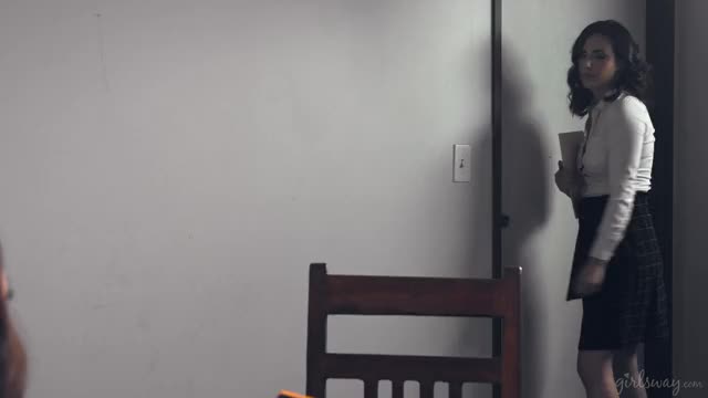 Secretary turns into mistress