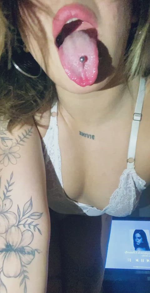 Rachel Reston made a sex tape