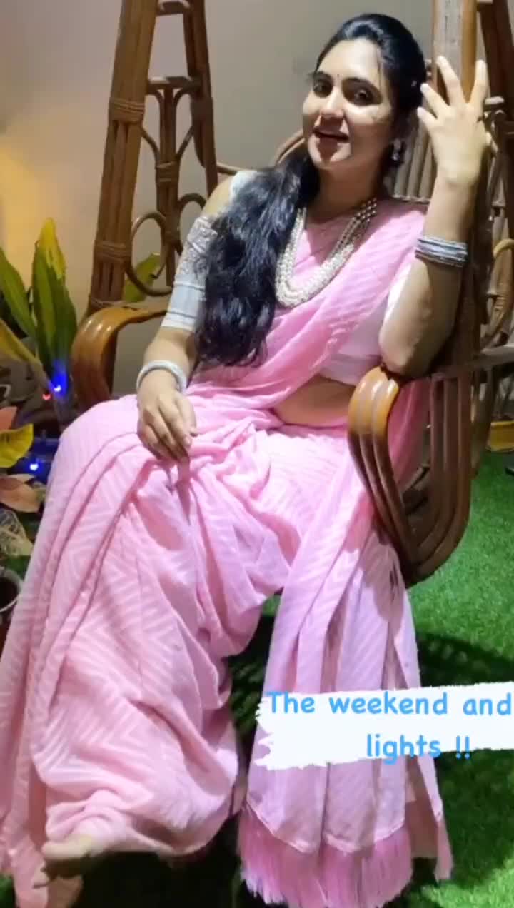 What'd u do to this hot chubby waist desi slut 🤤🤤 ...check pro_file for more pics