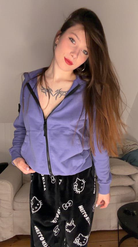 OnlyFans Pussy Teen Porn GIF by ponchofreddo