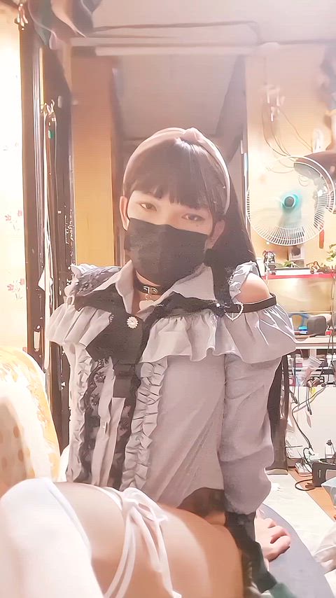 Pre cum on cage felt good 😋