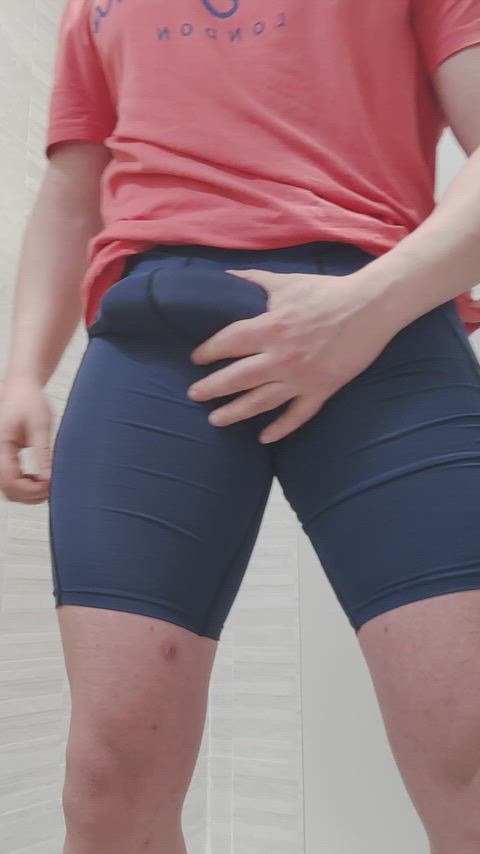 Myonster Bulge 🍆💦