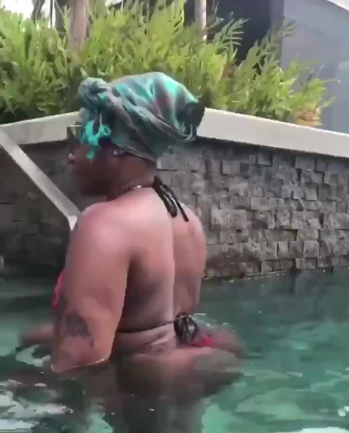 Big ass Whoa!