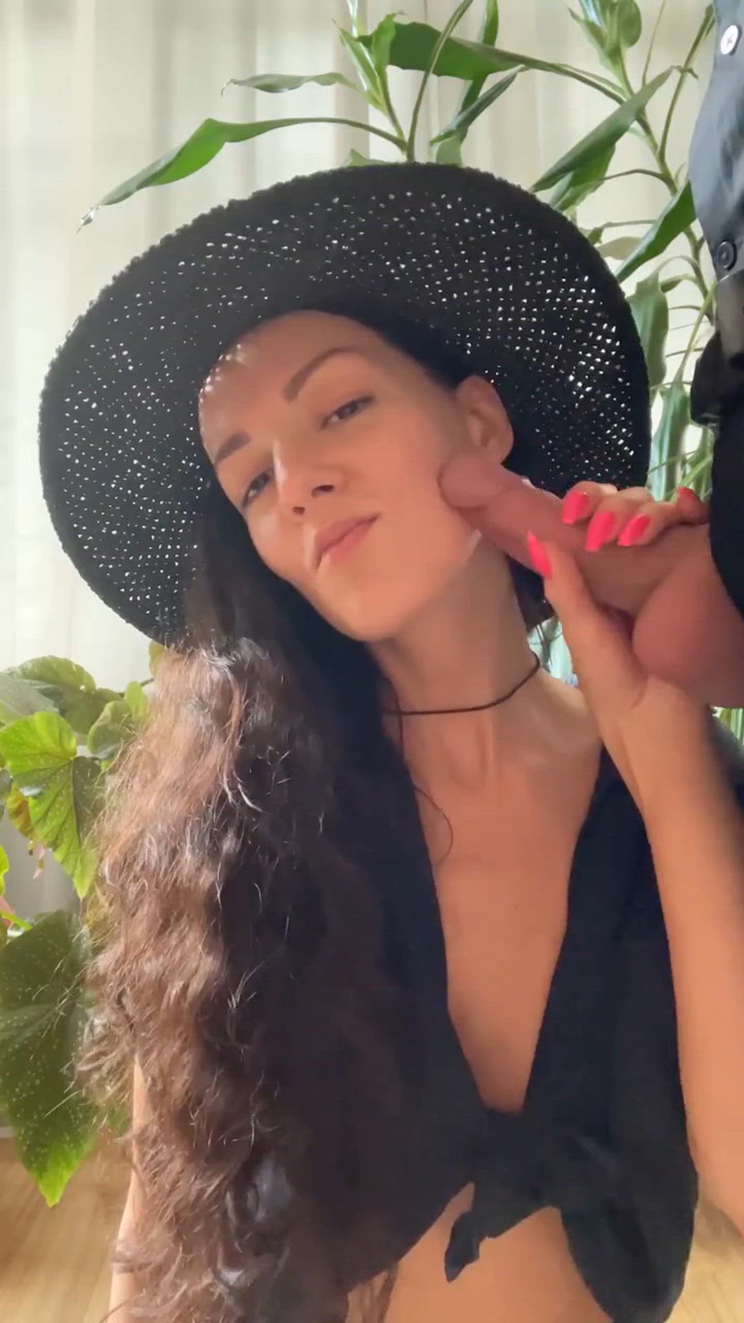 Amateur, Clothed, Cumshot, Eye Contact, Facial, Handjob