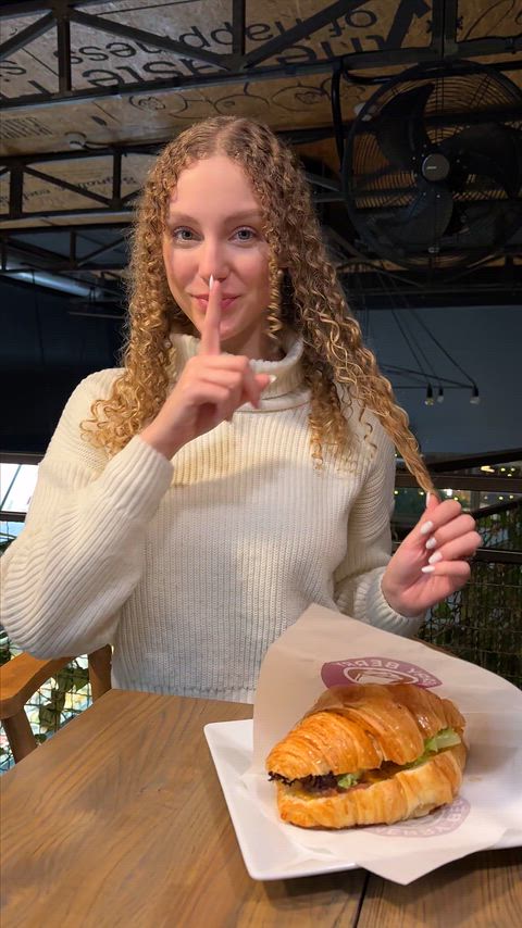Curly blonde in the cafe
